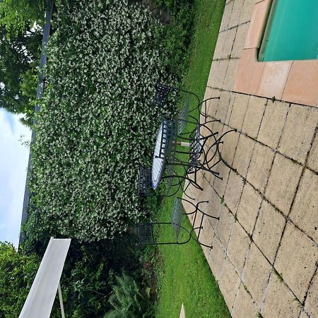 La Morgiane Bed & Breakfast Saint-Germain-les-Vergnes Exterior photo