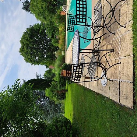 La Morgiane Bed & Breakfast Saint-Germain-les-Vergnes Exterior photo